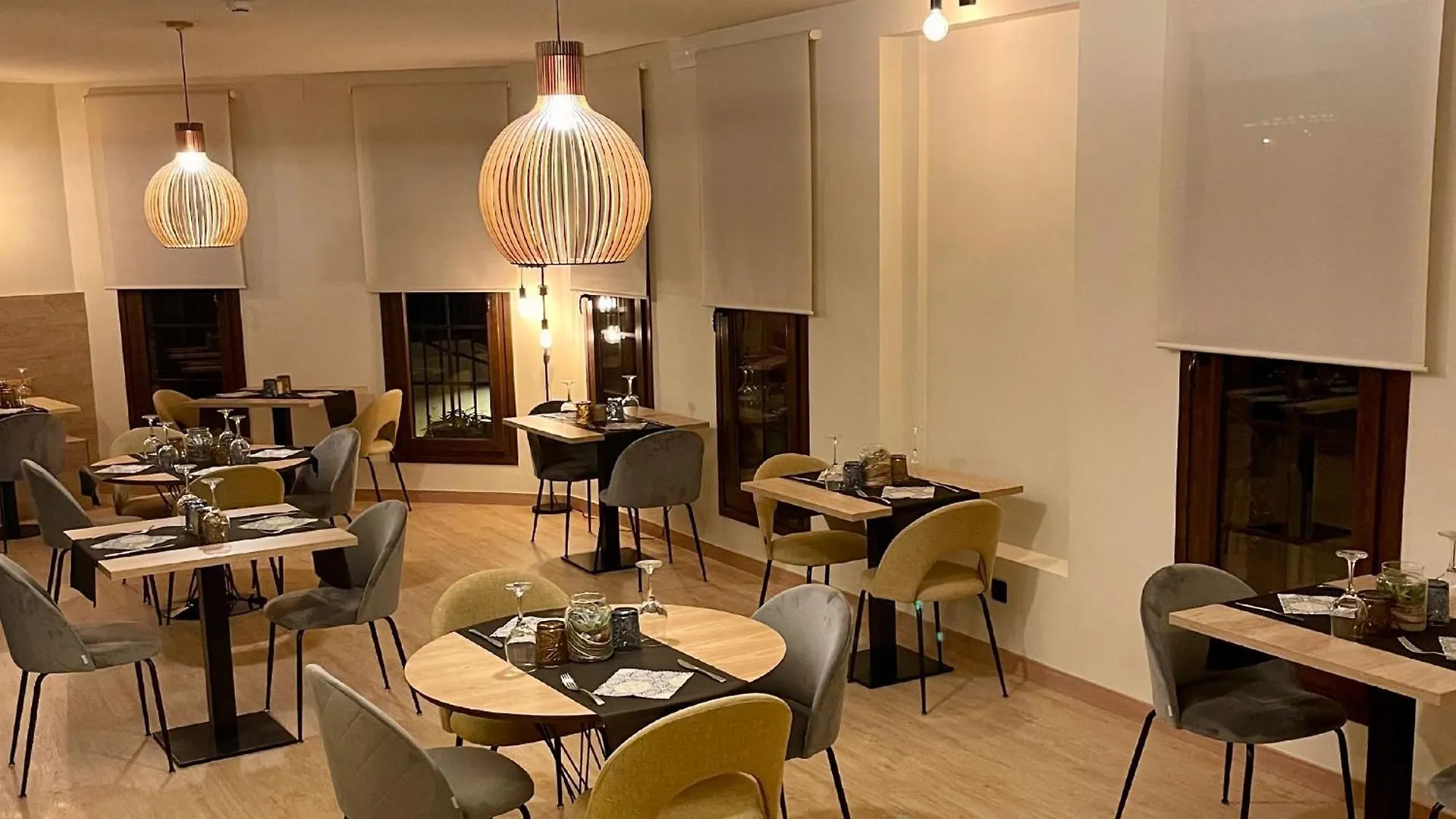 Cal Barber Hotel Botarell